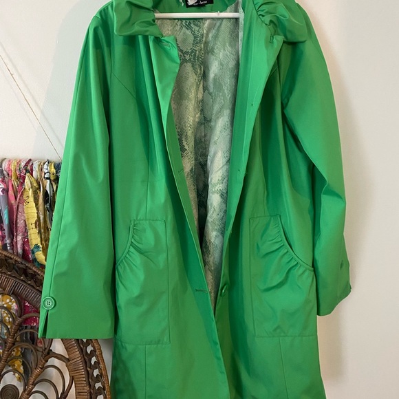 🍀Dennis Basso green New with out tags coat - Picture 7 of 7